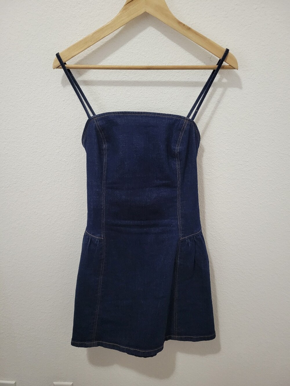 Abercrombie And Fitch Drop Waist Denim Mini Dress Size Medium - Picture 3 of 5